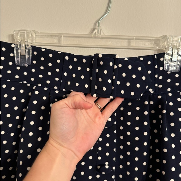 ModCloth Navy polka dot skirt with faux belt accent size L - Picture 6 of 7
